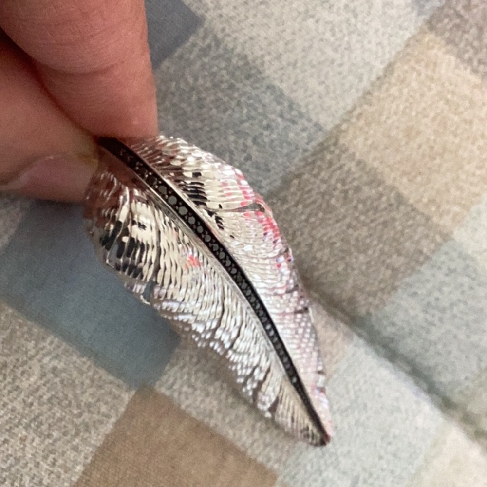 Silver feather ring with black spinel size 7